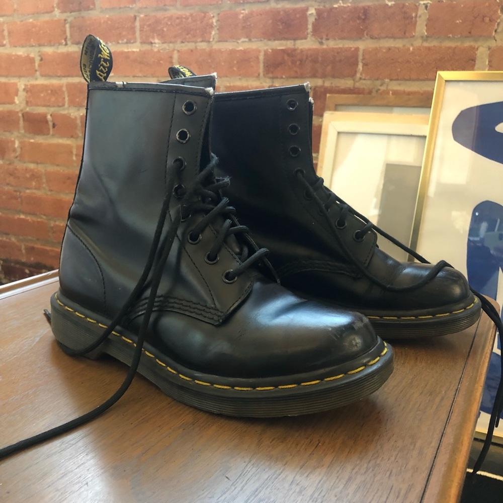 Dr. Marten Combat boots